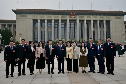 中国工会十八大代表风采丨朱文英：扛起工会担任，，，，，，与宽大职工一路争做新时期奋斗者